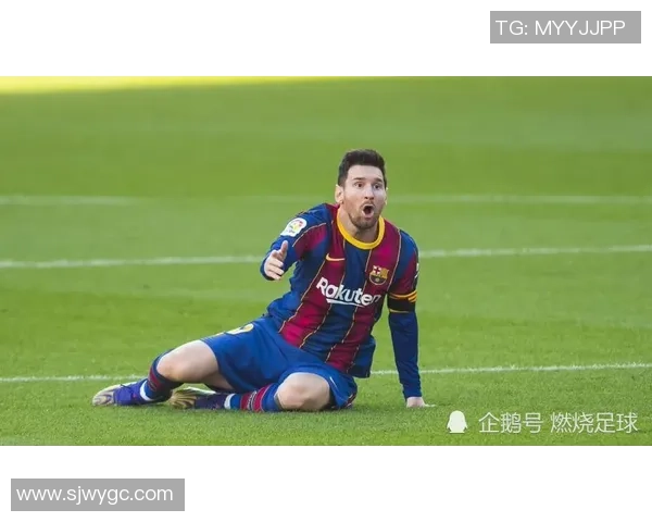 C罗海报展现足球明星魅力与激情引领全球球迷热潮