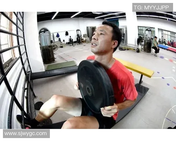 全运会特别报道：重庆篮球队如何在挑战中崛起与成长的励志故事